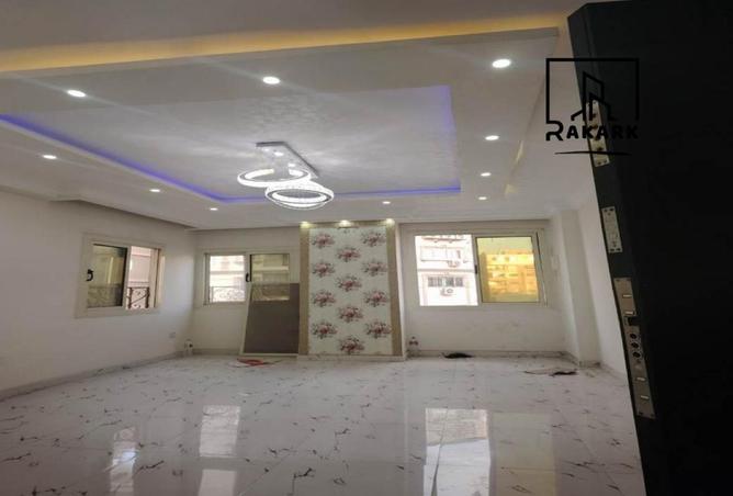 8369646 - Property Image 3