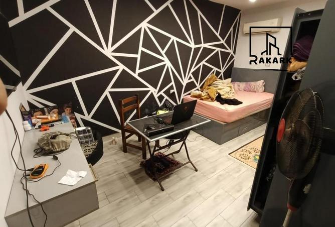 8369692 - Property Image 2