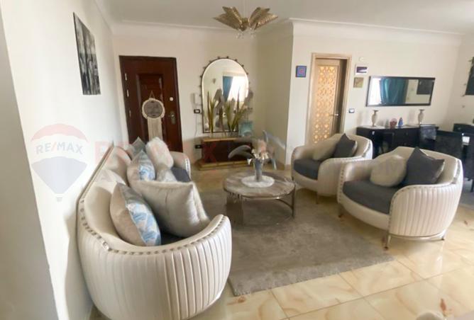 8370091 - Property Image 3