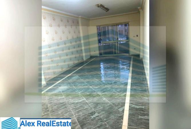 8370402 - Property Main Image