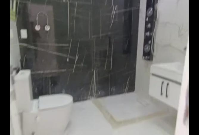 8372844 - Property Image 2