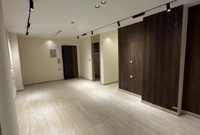 8370654 - Property Image 2