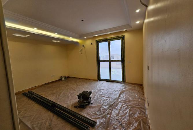 8371020 - Property Image 3