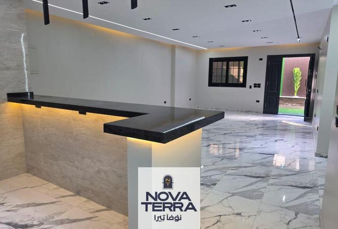 8371580 - Property Image 3