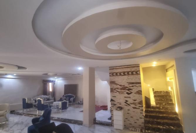 8370906 - Property Image 2