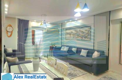 Apartment - 2 Bedrooms - 2 Bathrooms for rent in Al Kornish Square - Sporting - Hay Sharq - Alexandria