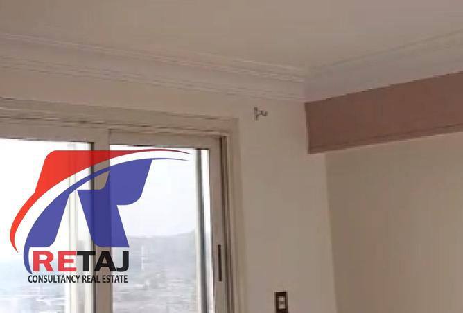 8371174 - Property Image 2