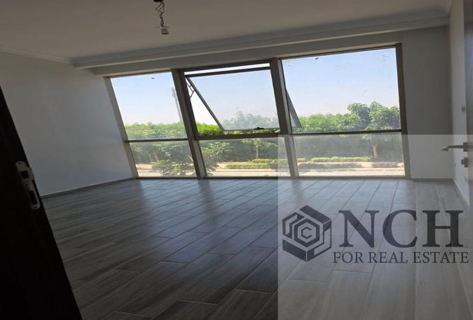 8371461 - Property Image 3