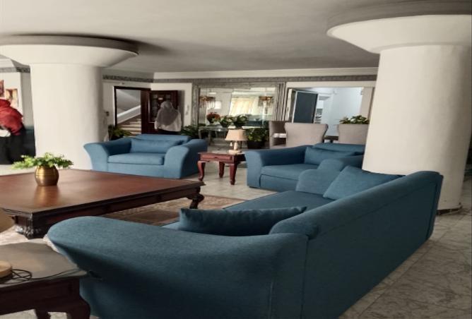 8372225 - Property Image 2