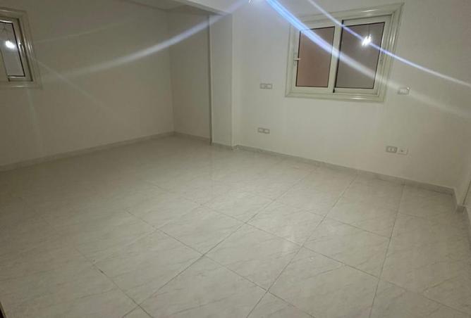 8377309 - الصورة الرئيسية للعقار