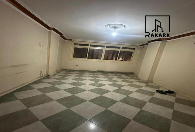 8372450 - صورة العقار 2