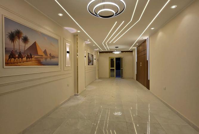 8372534 - Property Image 2