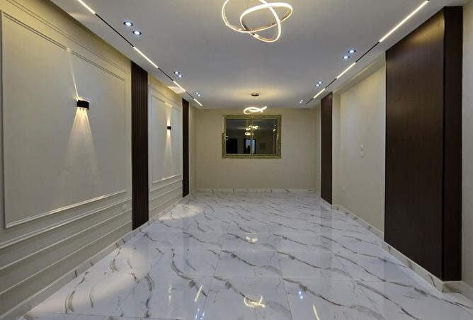 8372551 - Property Image 2