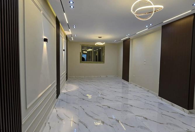 8372551 - Property Main Image