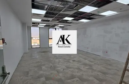 مساحات مكتبية - 5 غرف نوم - 1 حمام للايجار في مول هايد بارك بيزنس - شارع التسعين الجنوبي - التجمع الخامس - مدينة القاهرة الجديدة - القاهرة
