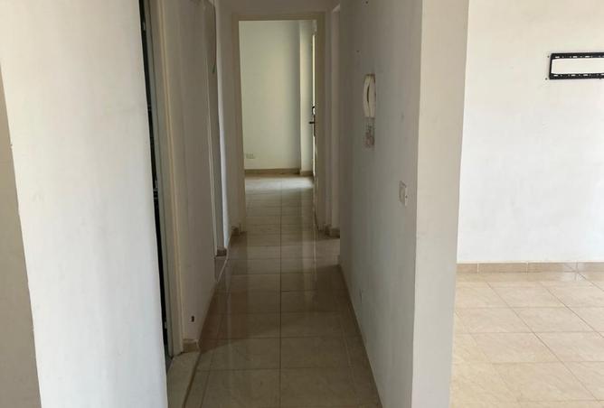 8373513 - Property Image 2