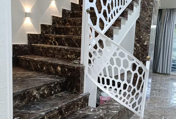 8373620 - Property Image 3