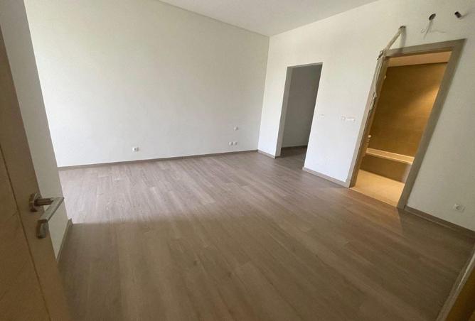 8374398 - صورة العقار 3