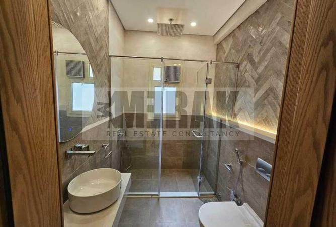 8374086 - Property Image 2