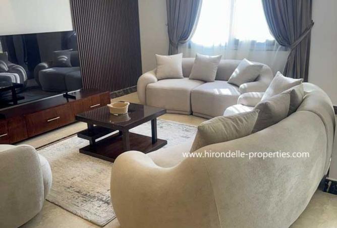 8374090 - Property Image 3