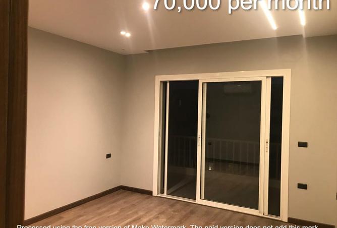 8374388 - Property Image 2