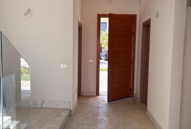 8374378 - صورة العقار 2