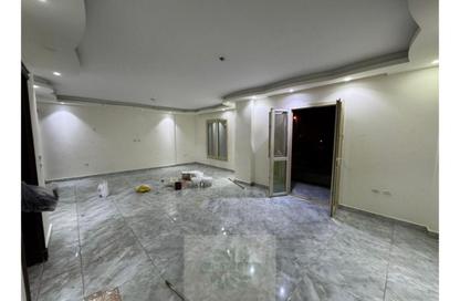 Apartment - 3 Bedrooms - 3 Bathrooms for rent in Al Hekma St. - Sheikh Zayed City - Giza