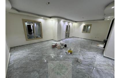 Apartment - 3 Bedrooms - 3 Bathrooms for rent in Al Hekma St. - Sheikh Zayed City - Giza