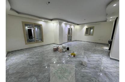 Apartment - 3 Bedrooms - 3 Bathrooms for rent in Al Hekma St. - Sheikh Zayed City - Giza