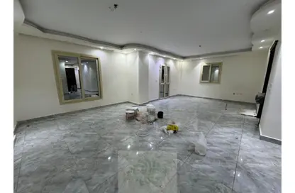 شقة - 3 غرف نوم - 3 حمامات للايجار في شارع الحكمة - الشيخ زايد - الجيزة