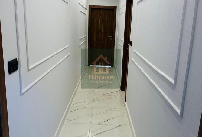 8375705 - Property Image 2