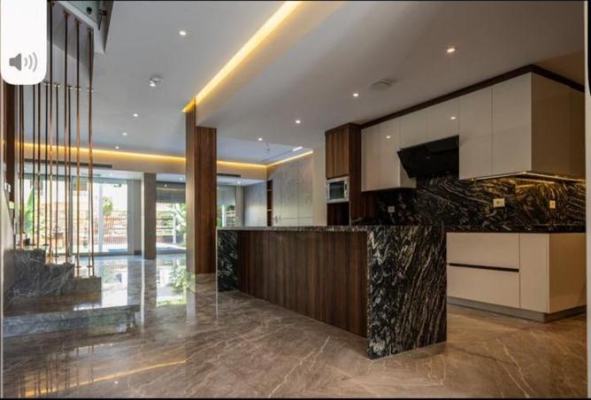 8393197 - Property Image 2