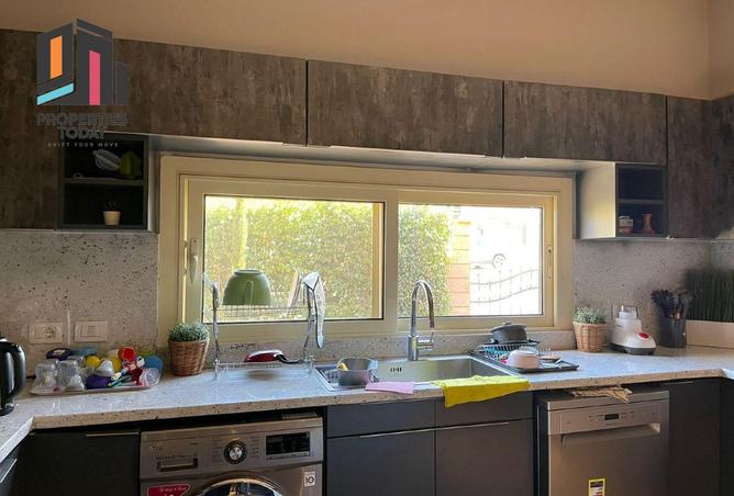 8376009 - Property Image 3