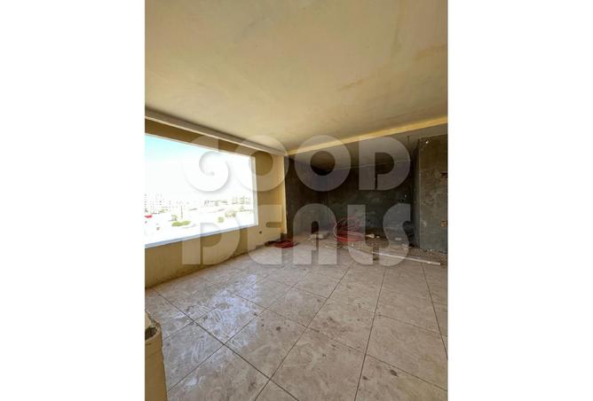 8376708 - Property Image 3