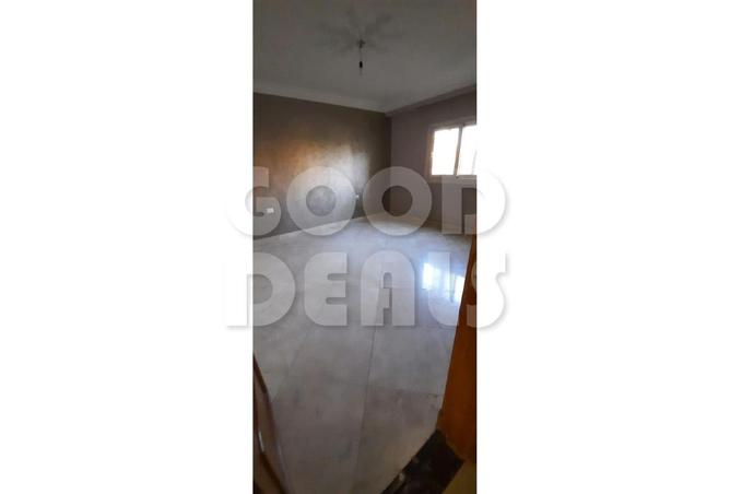 8376851 - Property Image 2