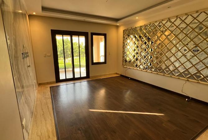 8376915 - Property Image 2