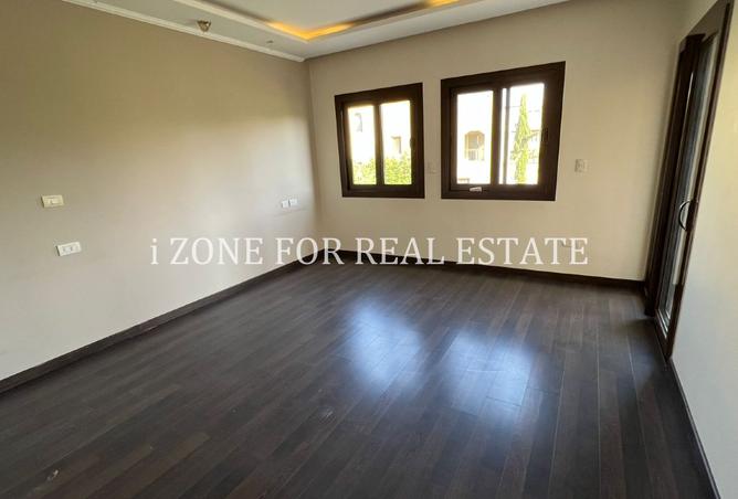 8376915 - Property Image 3