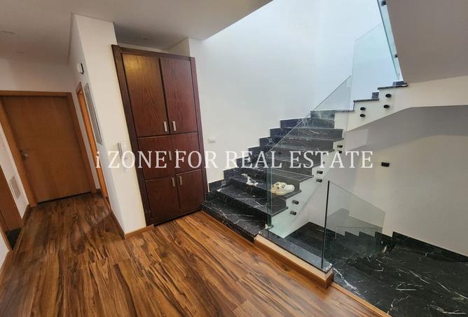 8377228 - Property Image 2