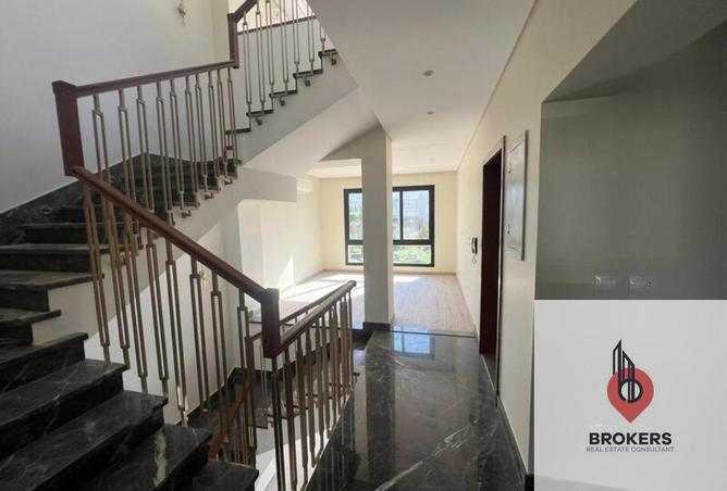 8377712 - Property Image 2