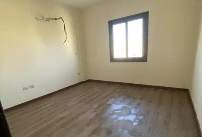 8377889 - Property Image 3