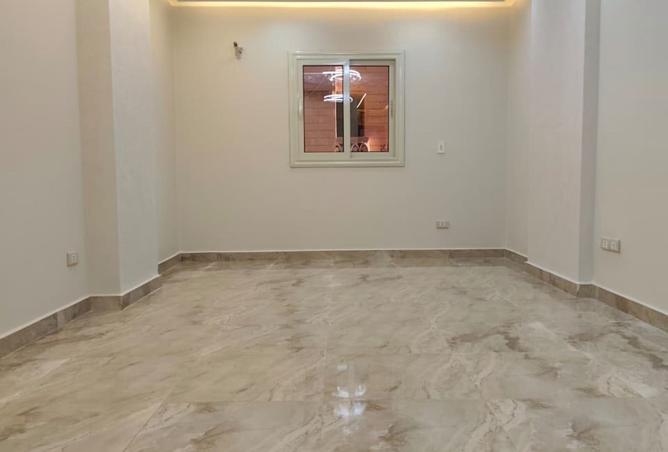 8378068 - Property Image 3