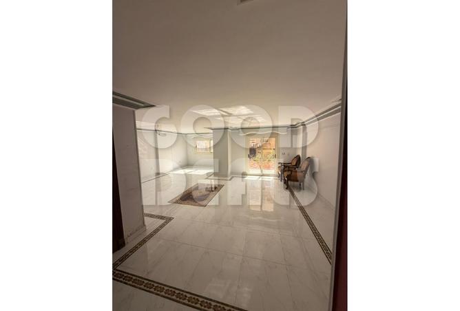 8378533 - Property Image 2