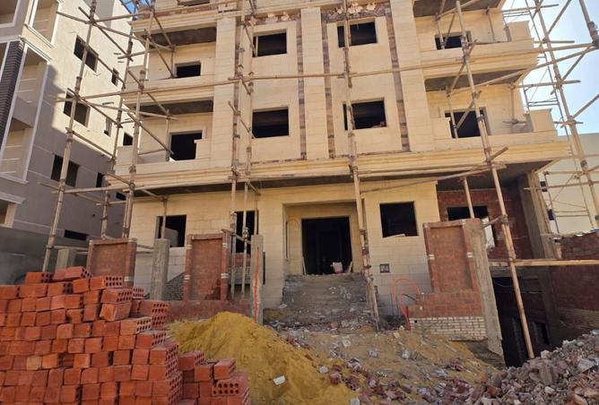 8378878 - Property Image 2