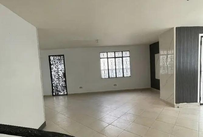 8379105 - Property Image 3