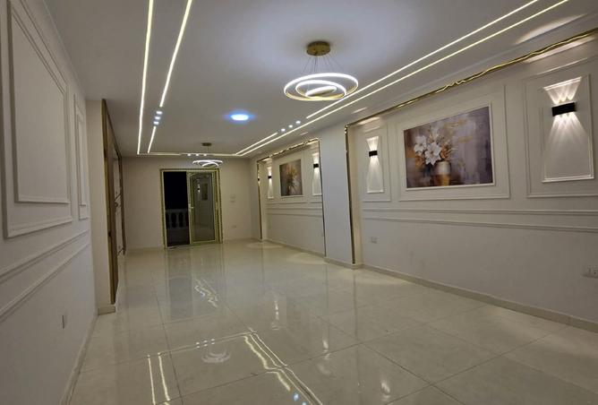 8379210 - Property Main Image