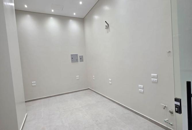 8381988 - صورة العقار 2