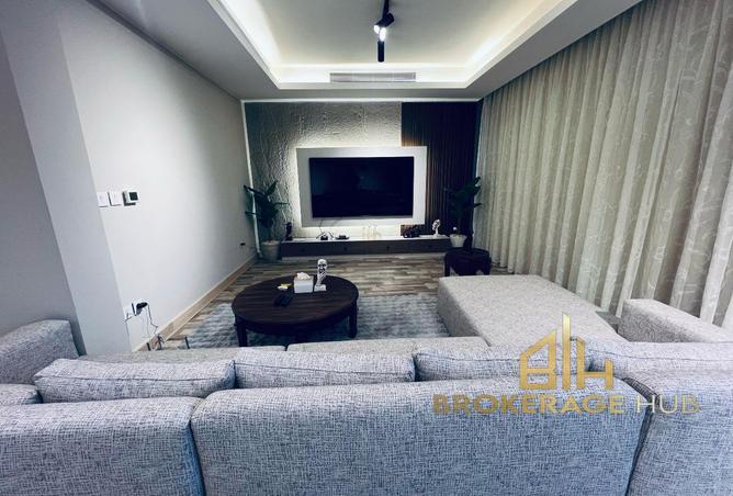 8381861 - Property Image 2