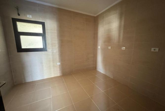 8387227 - Property Image 3