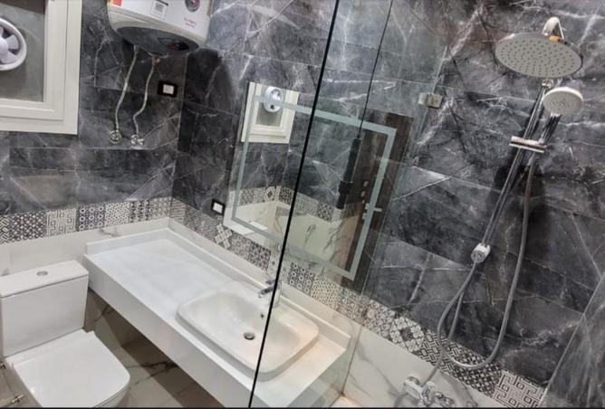 8382555 - Property Image 2