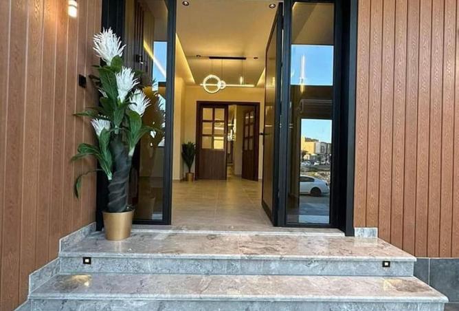 8383365 - Property Image 3